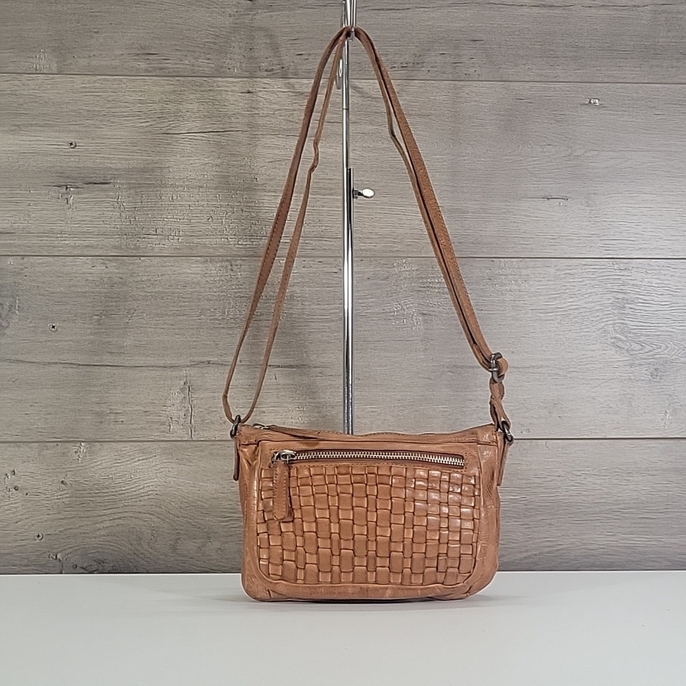 Vilenca Holland for Anthropologie Woven Leather Crossbody Bag in Tan